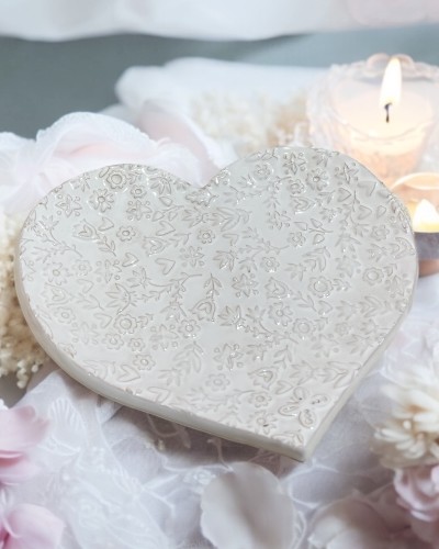 Vassoio Cuore Bianco con Rilievo Fiore