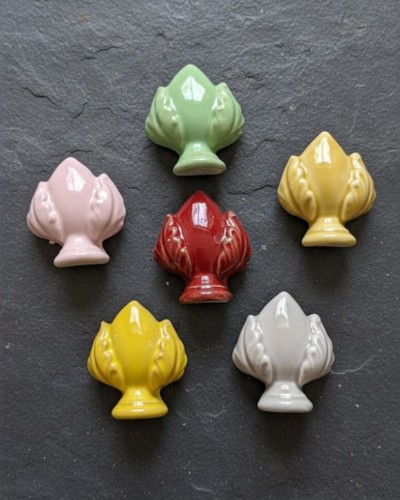 Calamite Pumo Pugliese fatte a mano in vari colori per bomboniere matrimonio Poz Studio Ceramiche